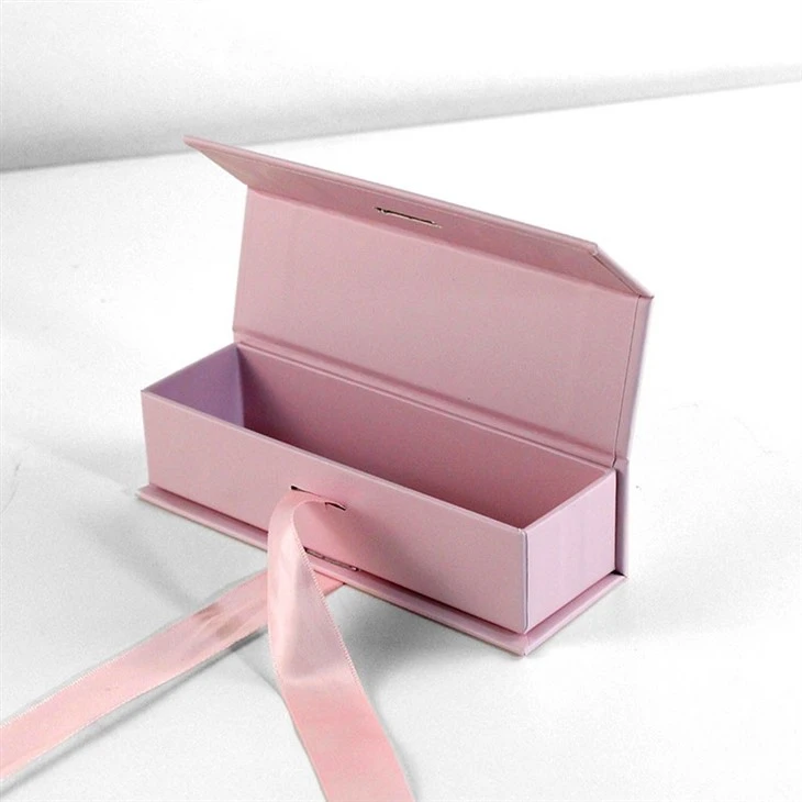 cardboard box magnetic closure (6)